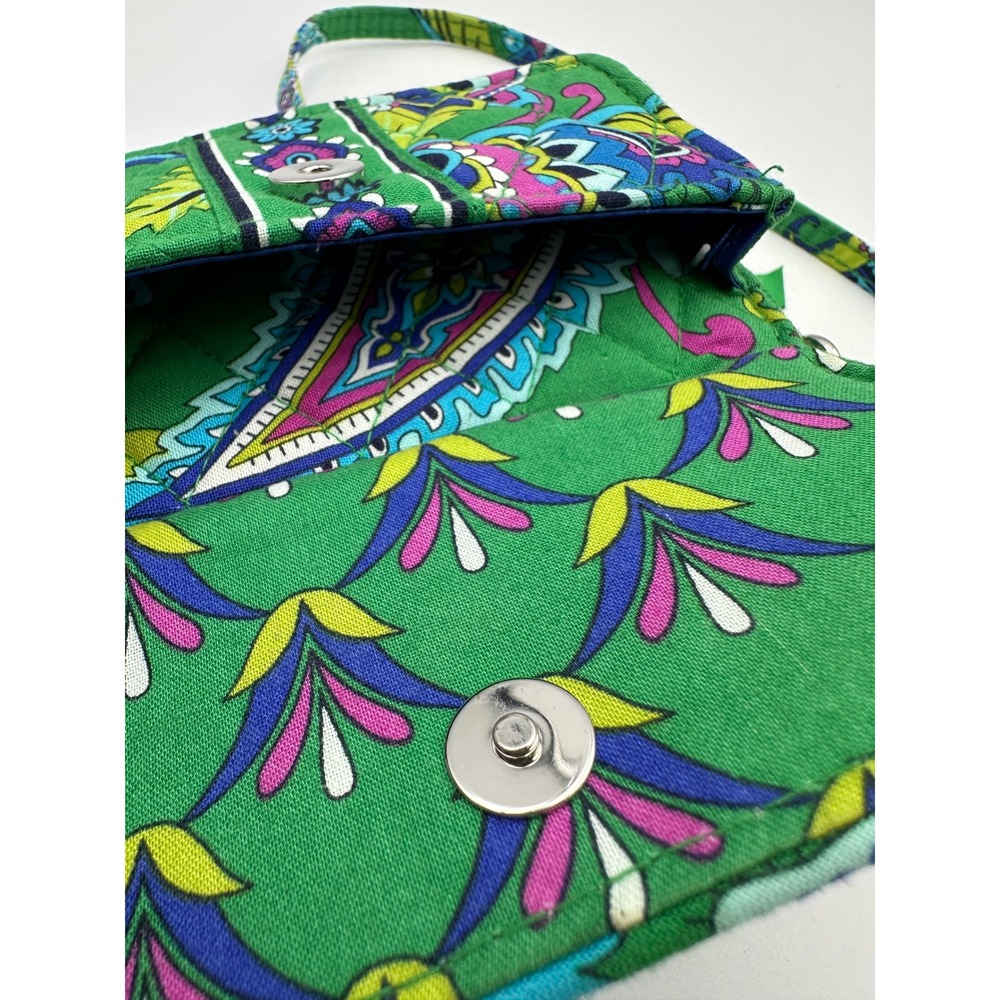 Vera Bradley All In One Crossbody Green Emerald Paisley Quilted Cotton Wristlet - Picture 8 of 16